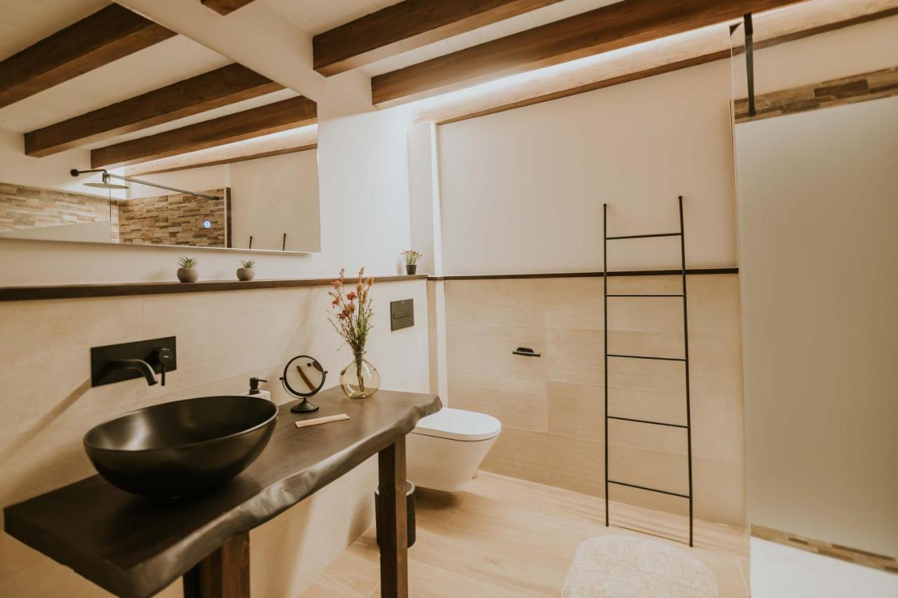 Puracepa - Urban Suites Haro Exterior photo